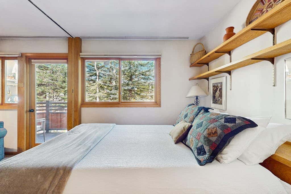 Cozy Slopeside Condo