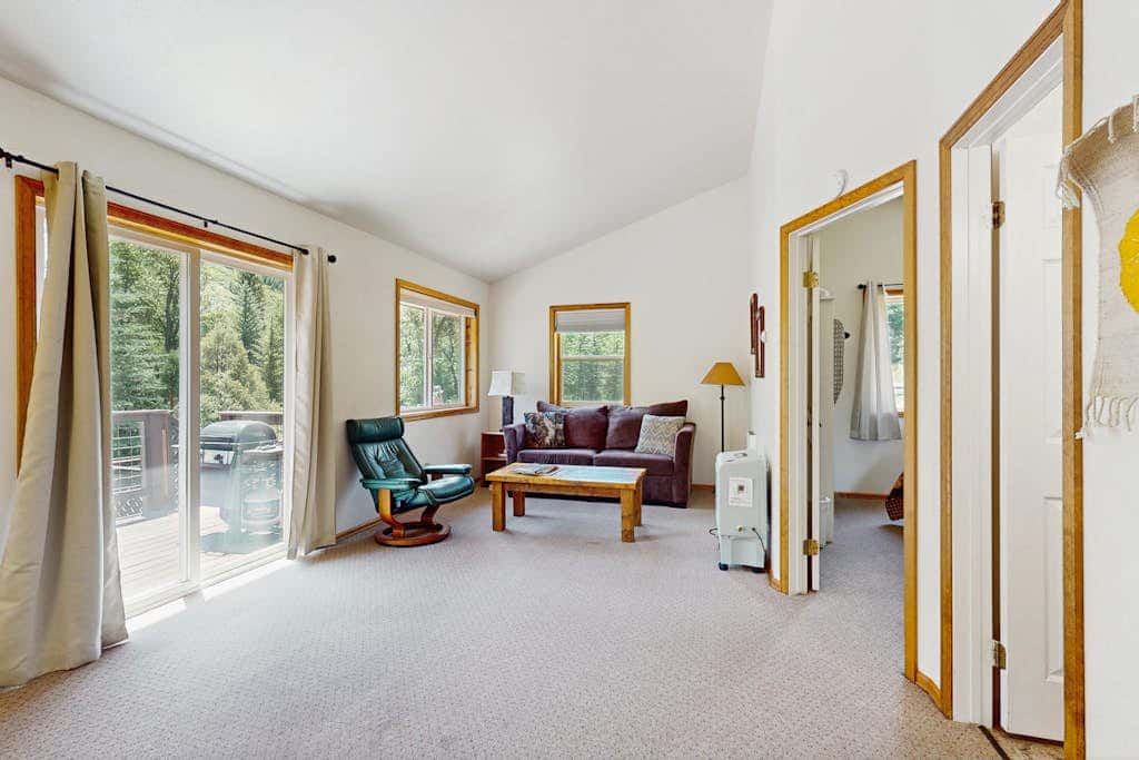 Elephant Mountain Cabin at Filoha Meadows