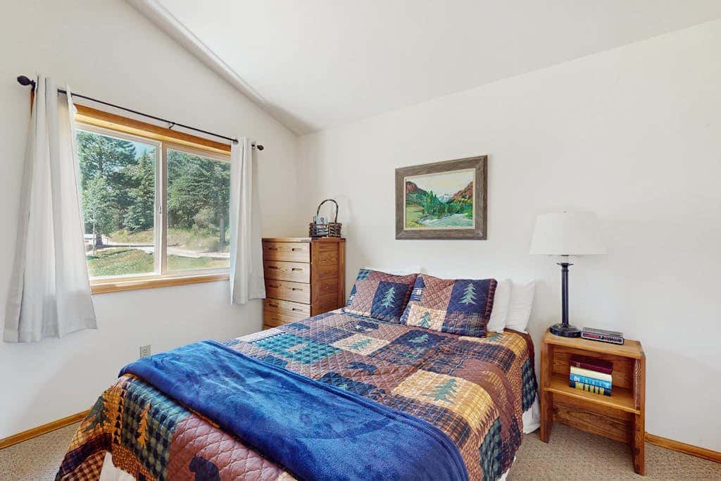 Elephant Mountain Cabin at Filoha Meadows