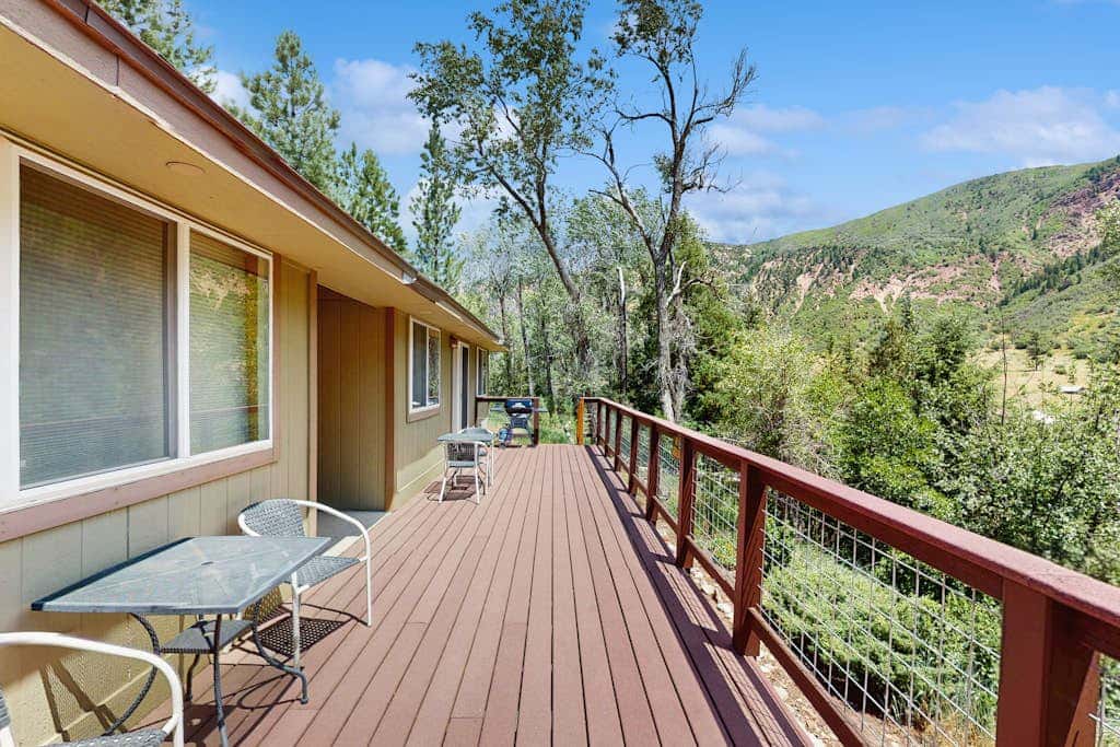 Elephant Mountain Cabin at Filoha Meadows