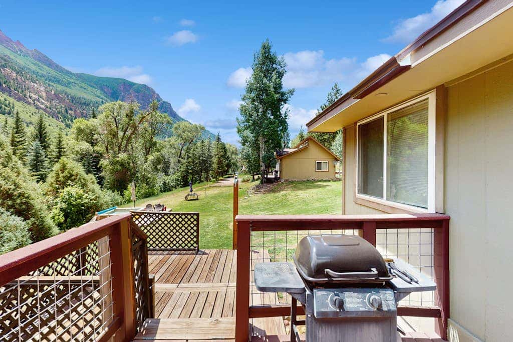 Elephant Mountain Cabin at Filoha Meadows