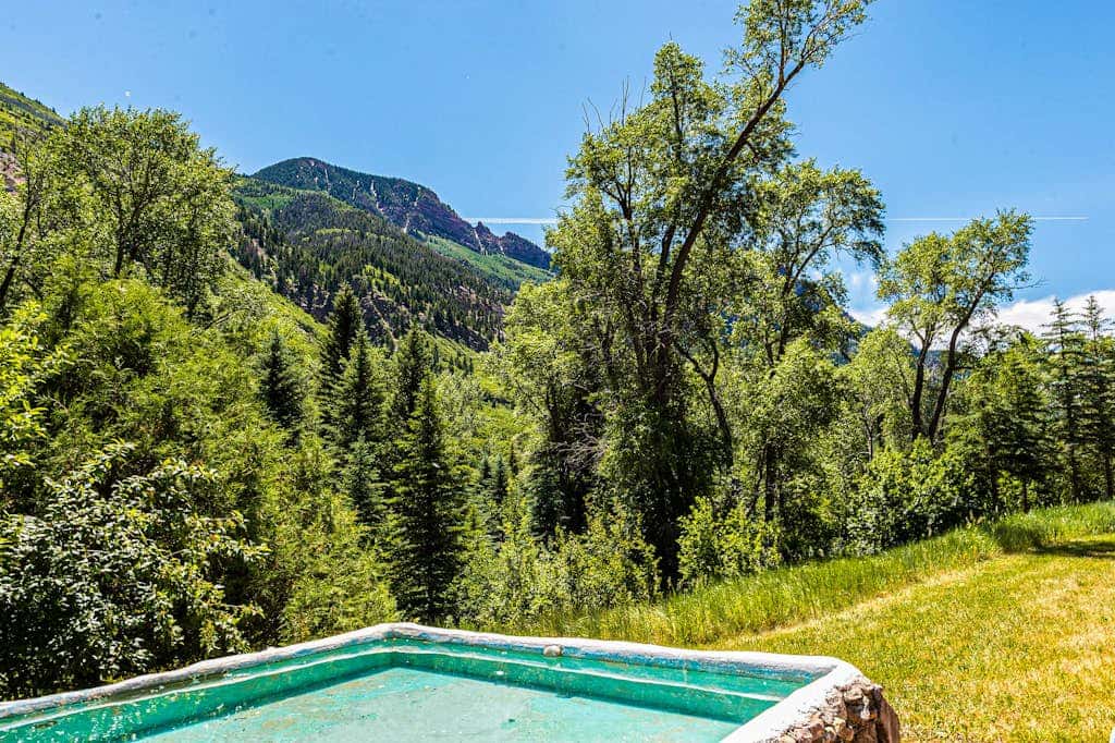 Elephant Mountain Cabin at Filoha Meadows