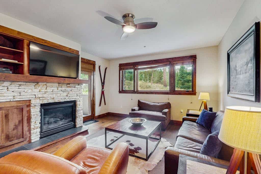 Lovely Breckenridge villa with free WiFi, fireplace, & shared resort amenities