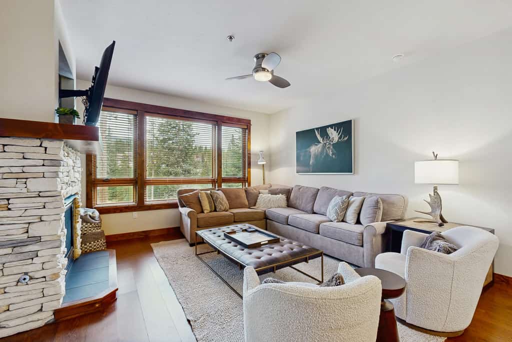 Spacious BlueSky condo with free WiFi, fireplace, & shared resort amenities