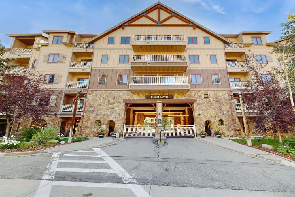 Red Hawk Lodge 2254