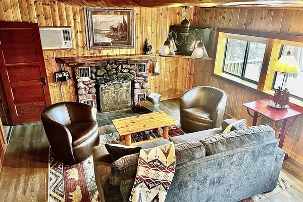 Waterfront cabin on Vallecito Lake with WiFi, large deck, & lake views