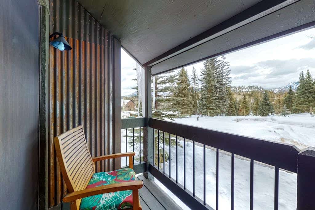 Two-story condo with a hot tub, WiFi, & wood-burning fireplace