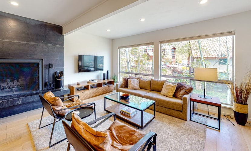 Ski view condo with wood fireplace & front deck