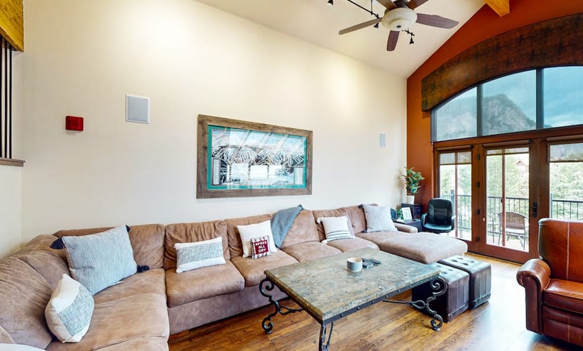 Marina Park Penthouse w/Shared Hot Tub & Pool, Mountain Views, Free WiFi