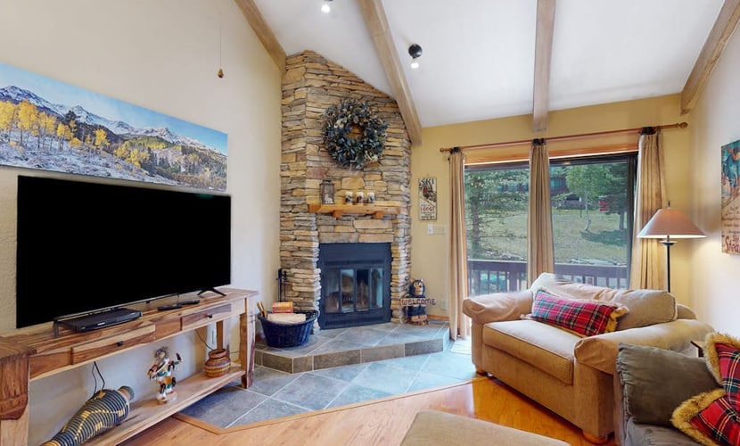 Brown Bear Lodge #322 | Condo in Durango with resort amenities