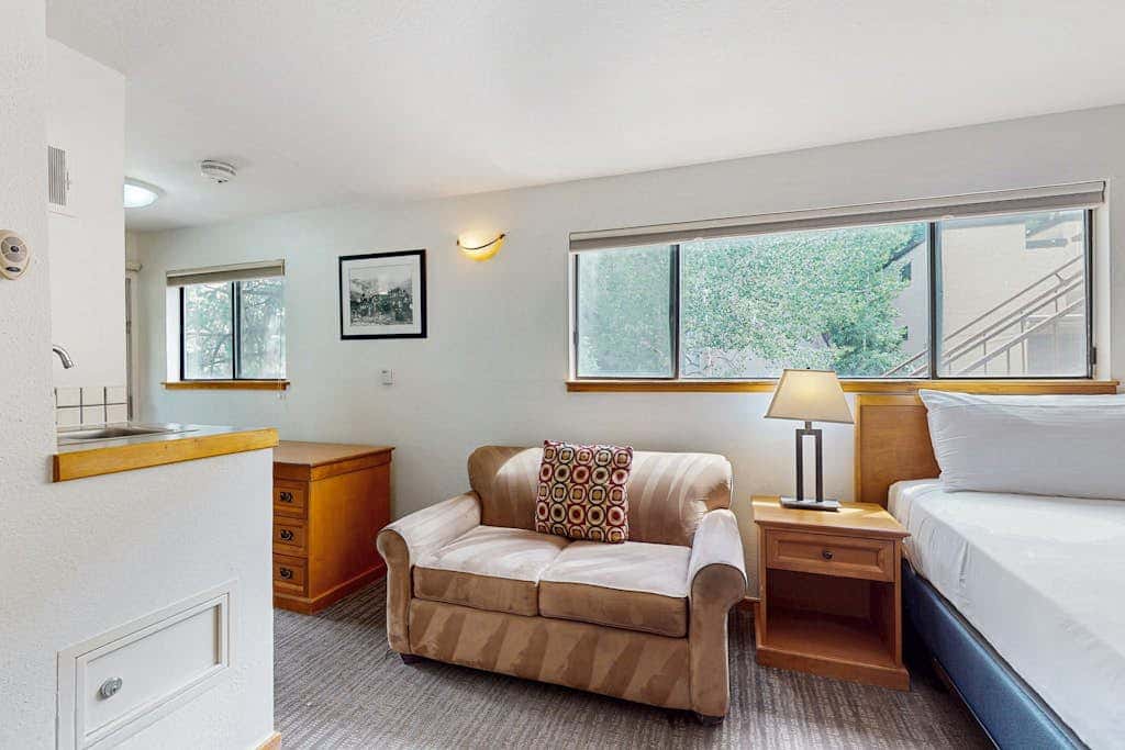 Aspen Mountain Lodge 211