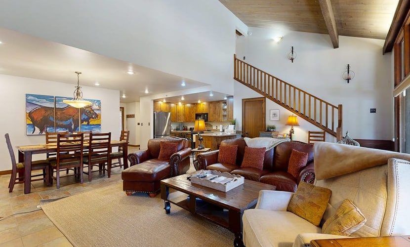 Spacious Condo at Tamarron, Pool/Hot Tub/Workout Access, Golf/Tennis On Site