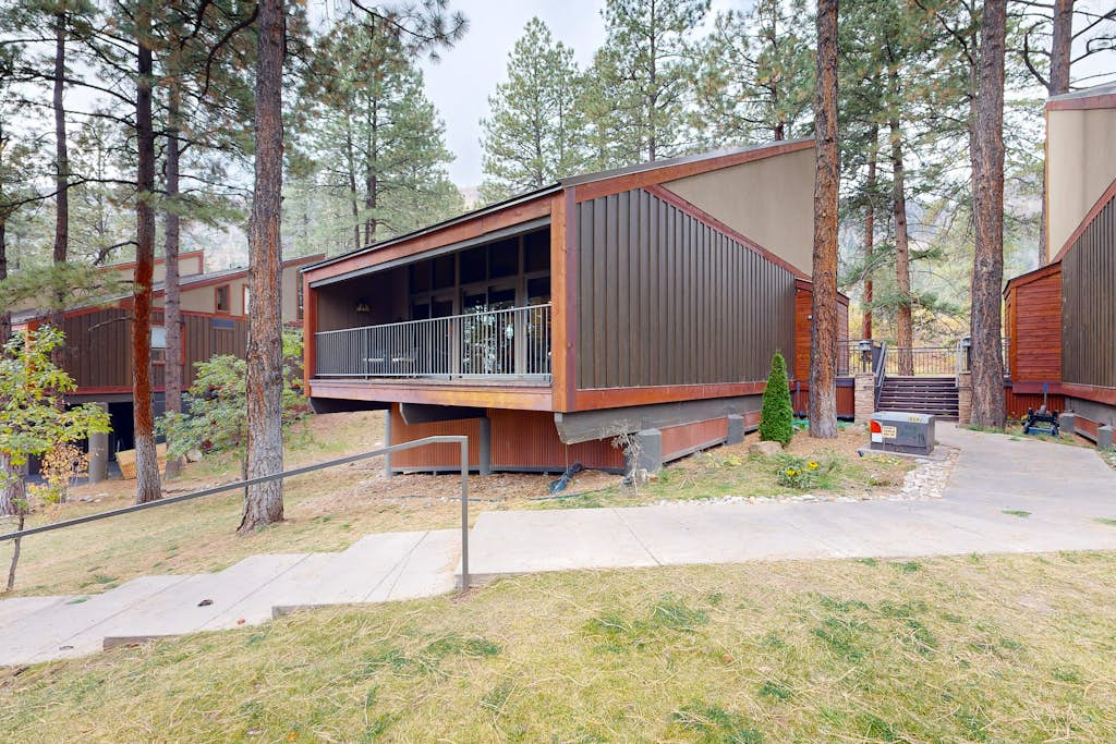 The Big Hitter Lodge at Tamarron