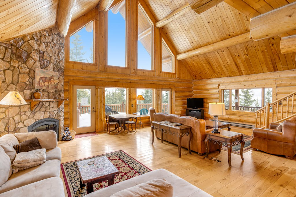 Shangri-La Mountain Retreat