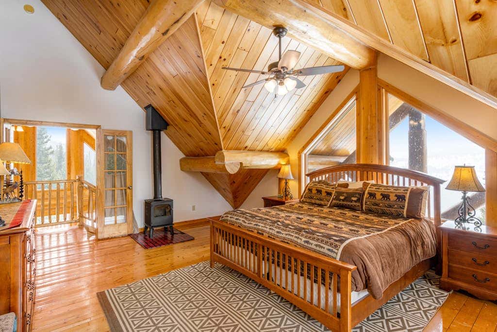 Shangri-La Mountain Retreat