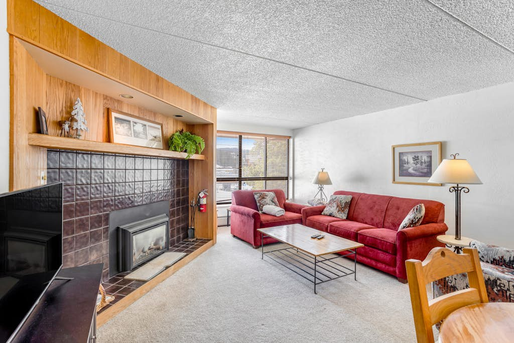 Spruce Lodge, Unit 391