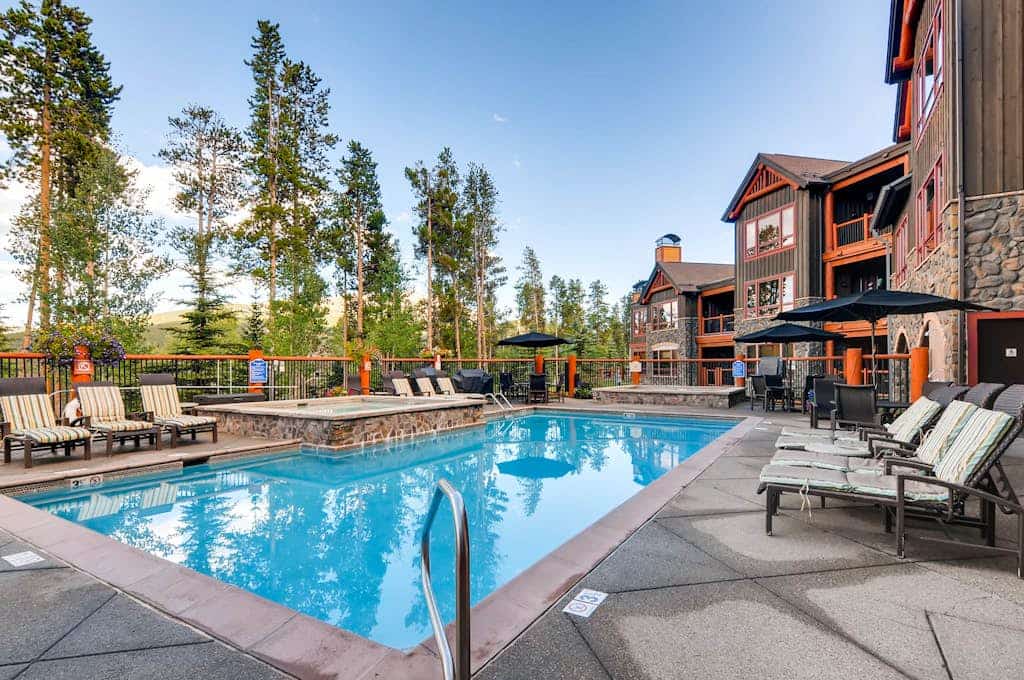 Wonderful mountain home with ski-in/ski-out access - shared resort amenities