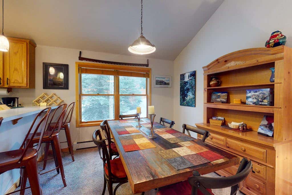 Snake River Village 16