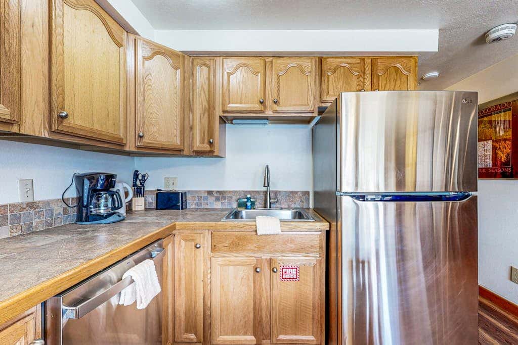 Lark's Nest Condo