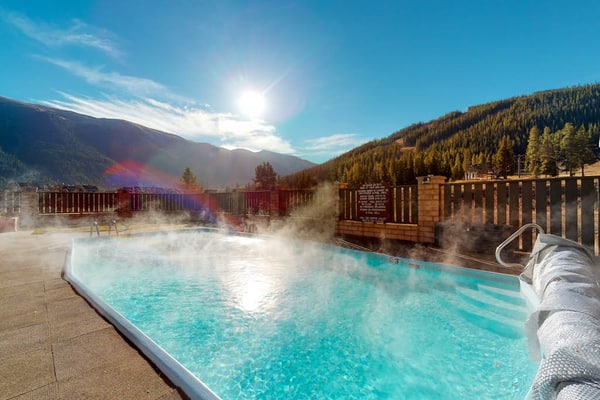 Inviting mountain condo w/shared outdoor pool, WiFi, gas fireplace - near slopes