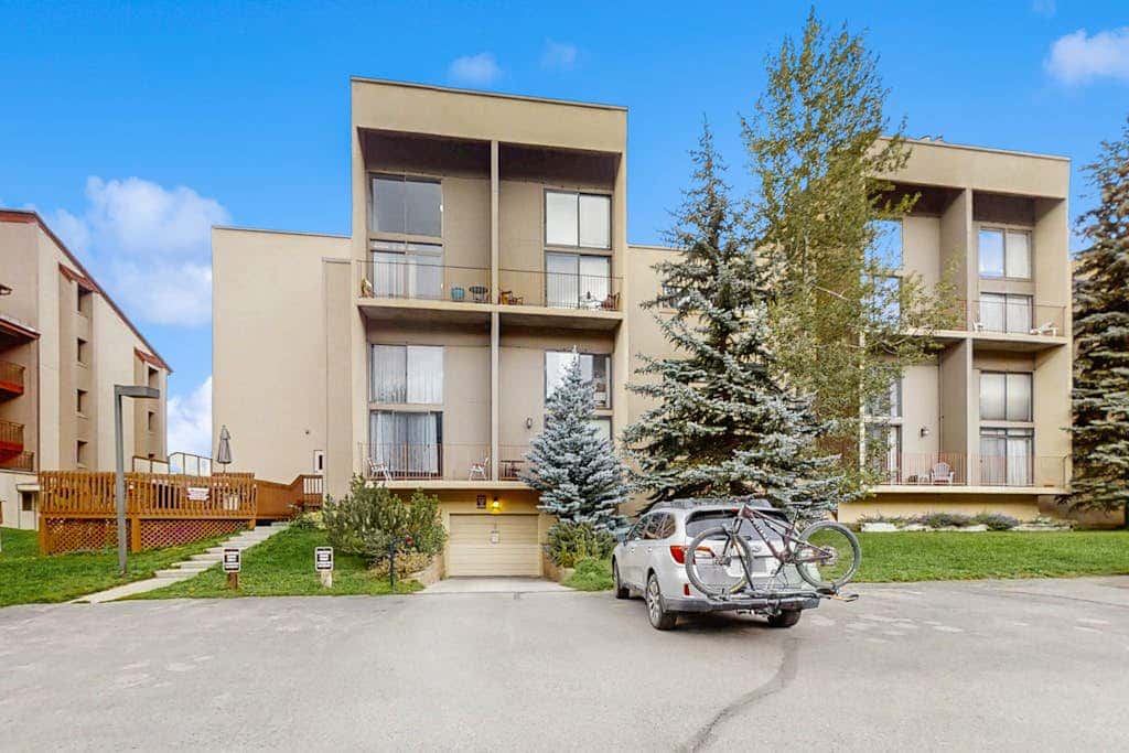 Summit House East 112