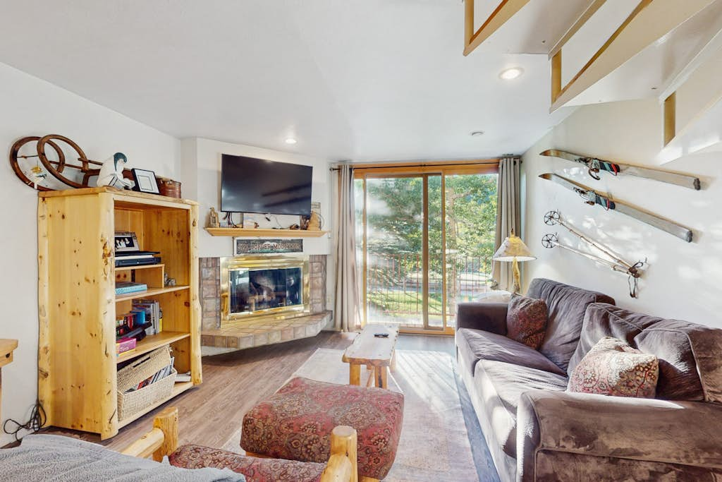 Summit House East 113