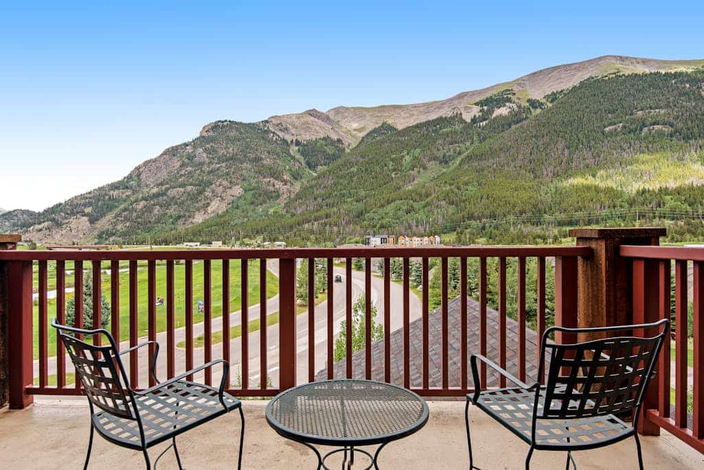 Walk-to-Lift Condo with Amazing Mountain View, Fireplace & Shared Hot Tub/Sauna