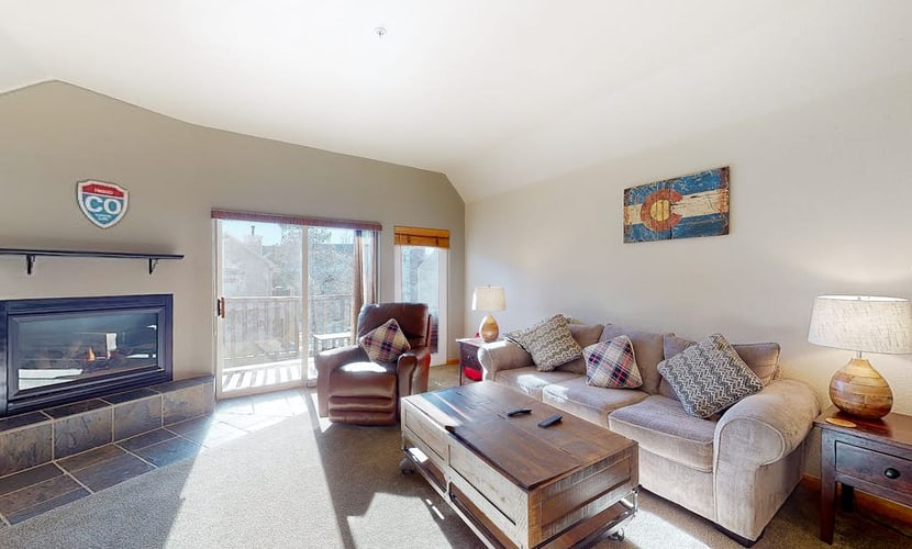 Peak-view townhome with convenient central location, decks & free EV charger
