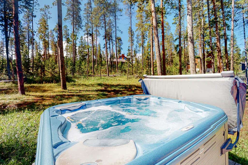 Tree-Lined Home with Private Hot Tub, Gas Fireplace, Shuffleboard & WiFi