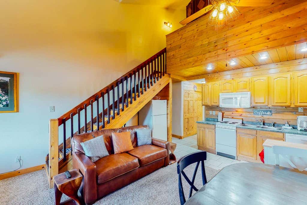 Silver Lodge B