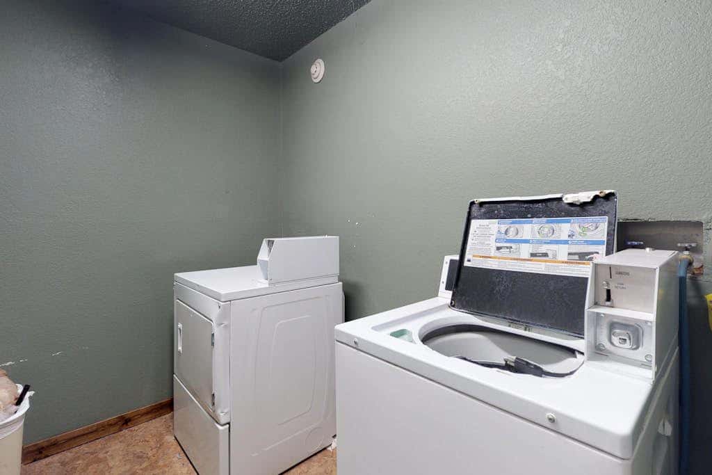 Silver Lodge B
