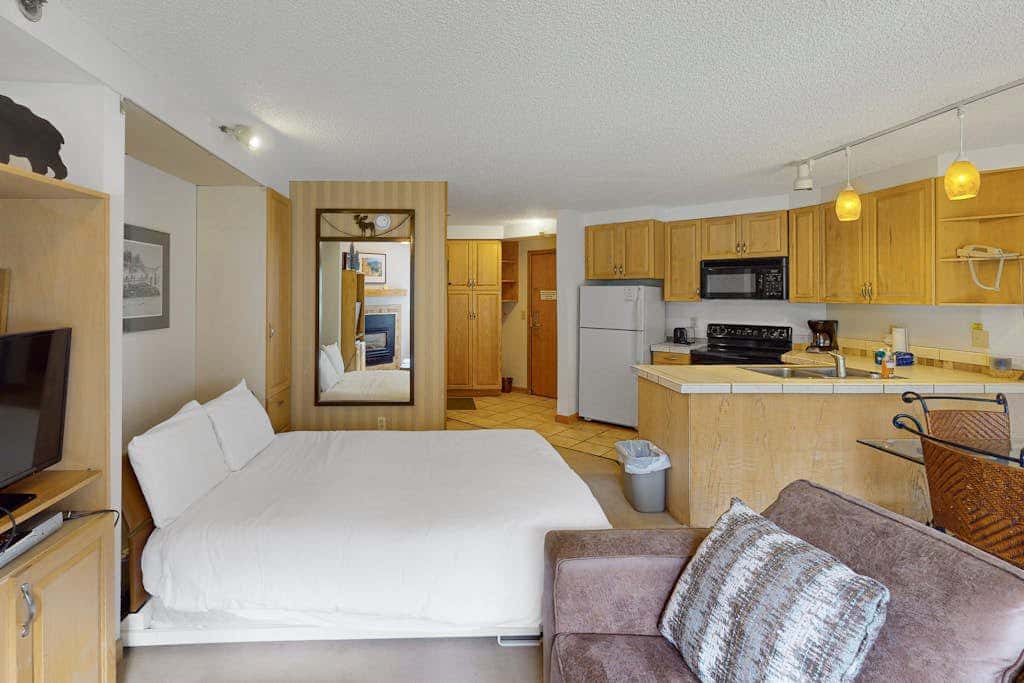 Iron Horse Resort 5064