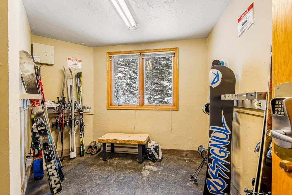 Iron Horse Resort 5064