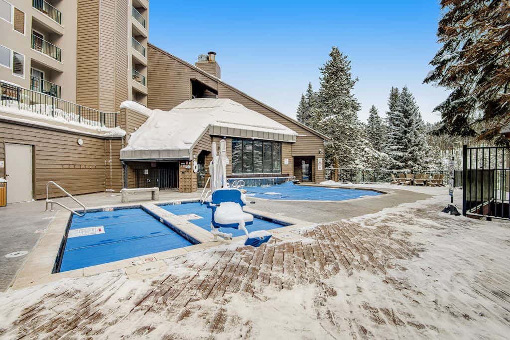 Iron Horse Resort 5064