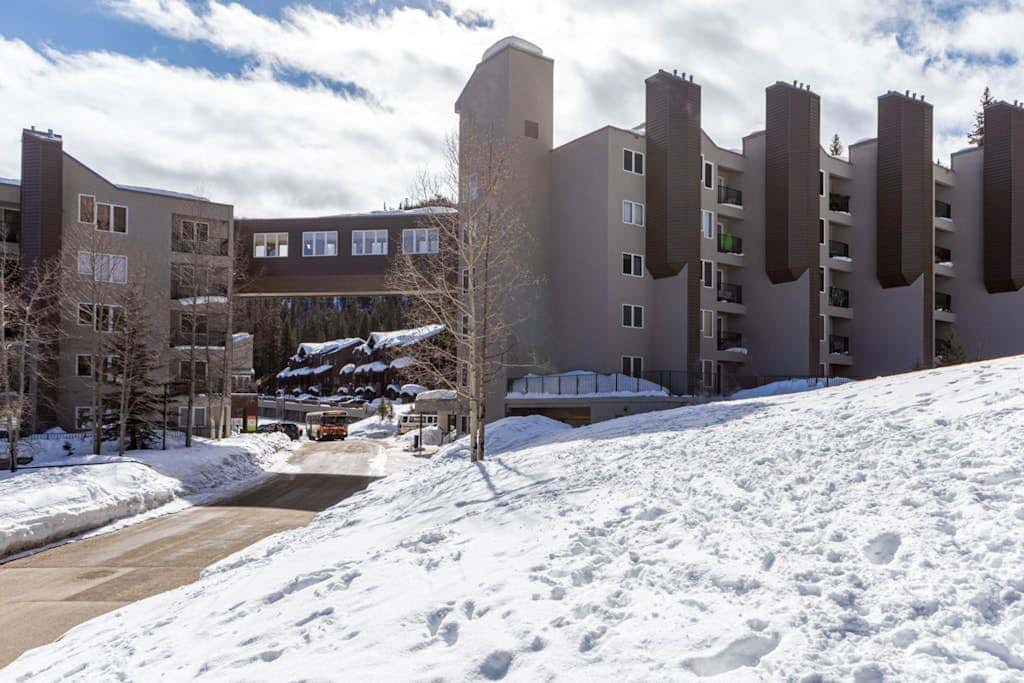 Iron Horse Resort 5064
