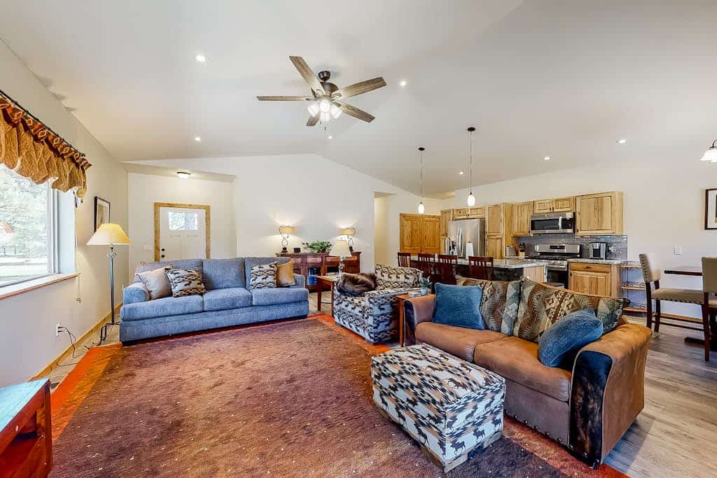Inviting home with hot tub, fireplace & enclosed yard - near trails & dining