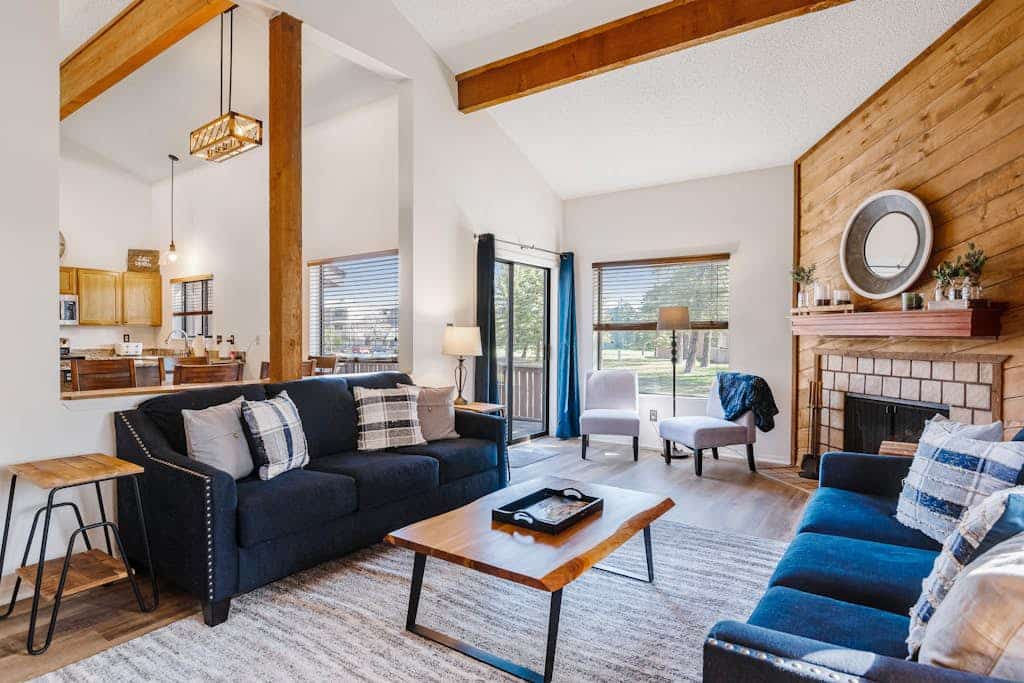 Family-Friendly Condo w/ High-Speed WiFi, Washer/Dryer, & Central AC