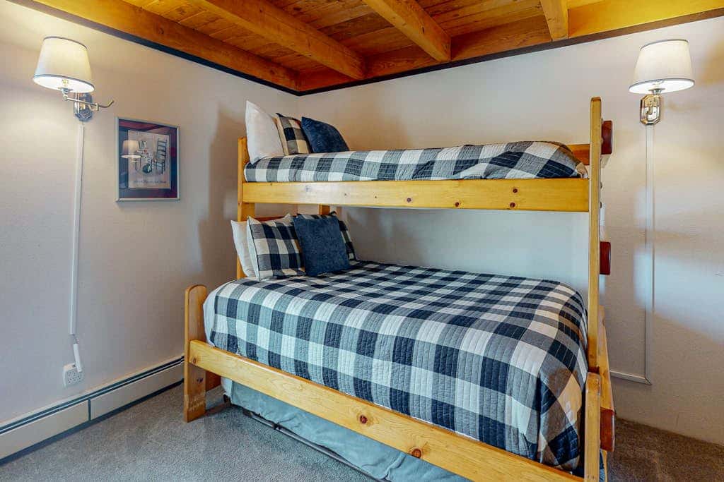 Treehouse 202