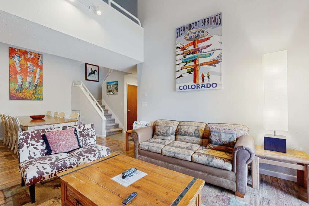 Perfect ski getaway with bonus loftm pool, hot tub & sauna