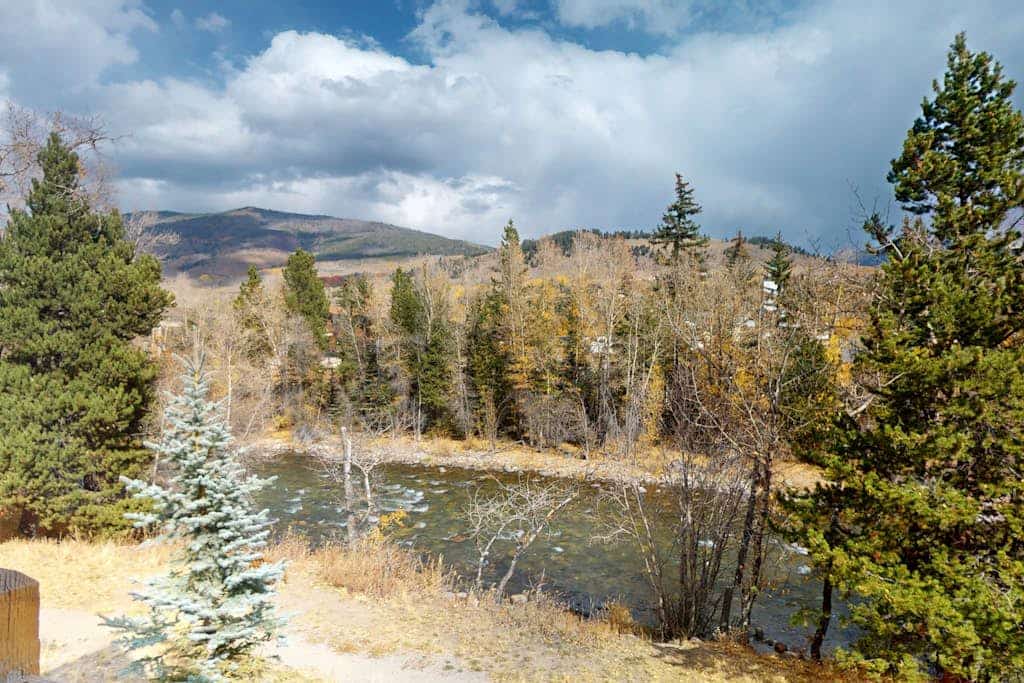 End-Unit Condo w/Beautiful Blue River & Mountain Views, Free WiFi, & Deck