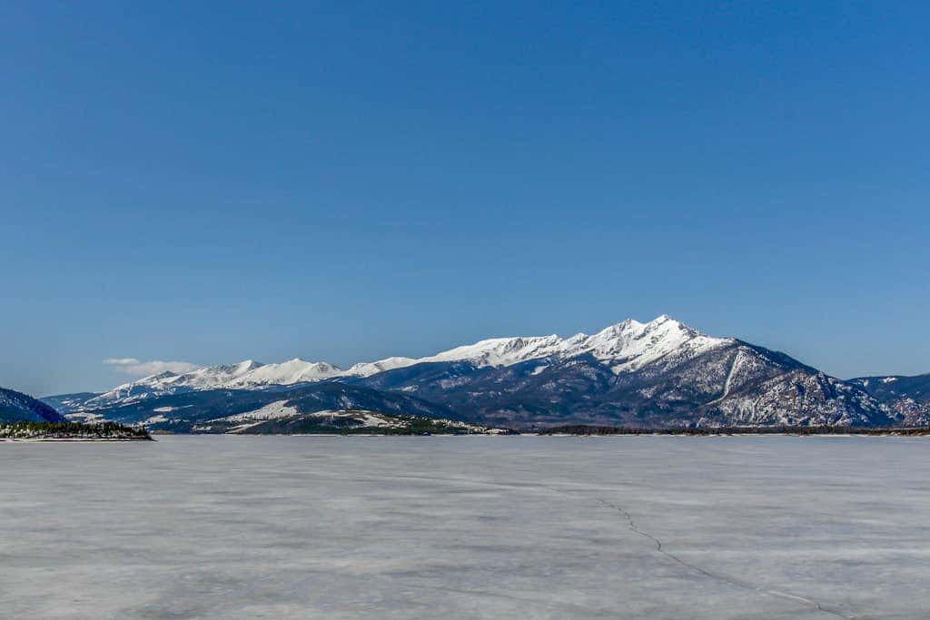 Mountain View Lakeside Retreat