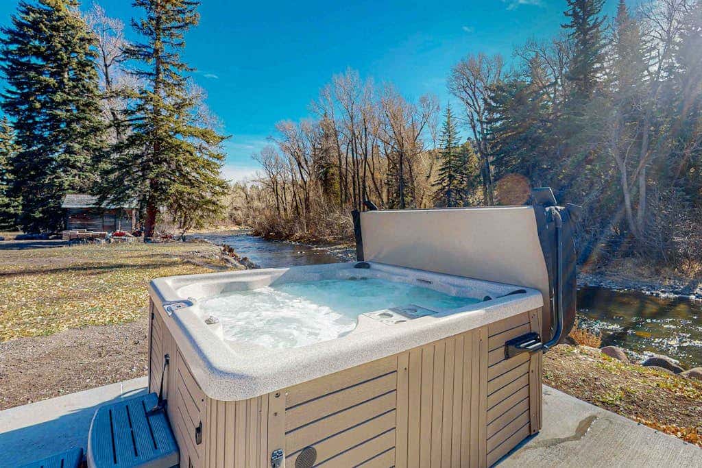Rainbow River Retreat