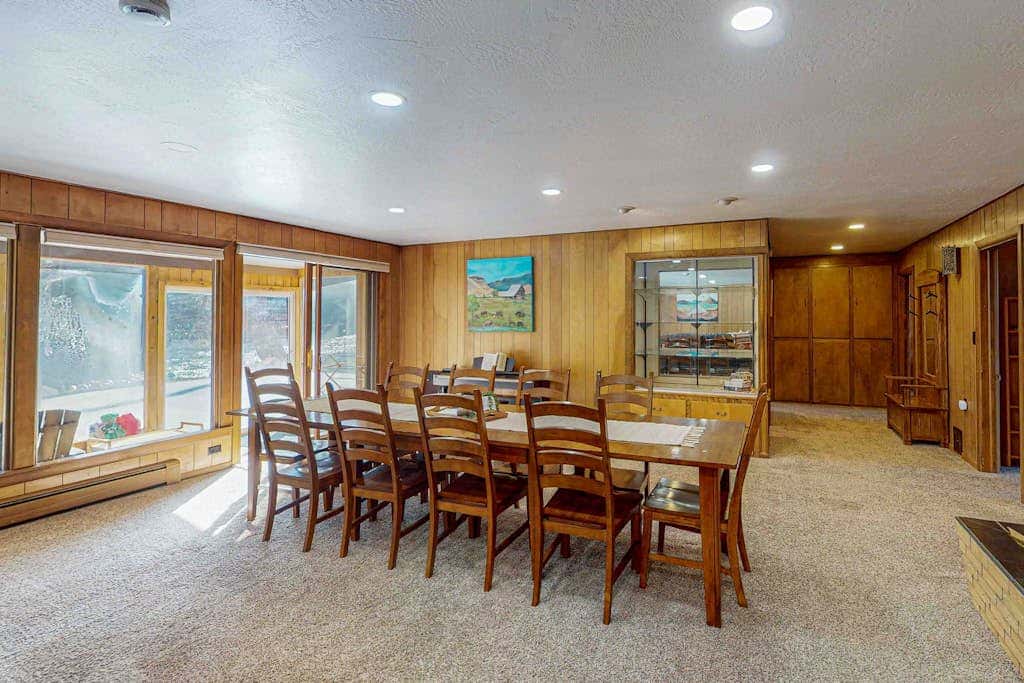 Rainbow River Retreat