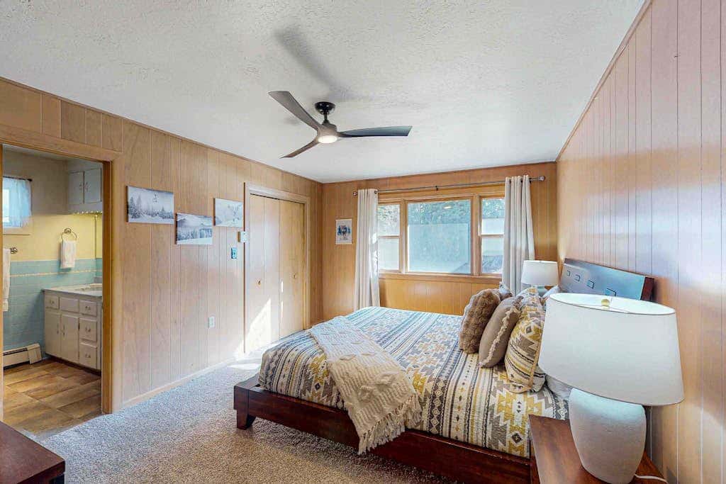 Rainbow River Retreat