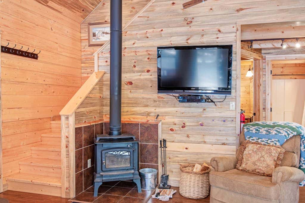 Coyote Cabin