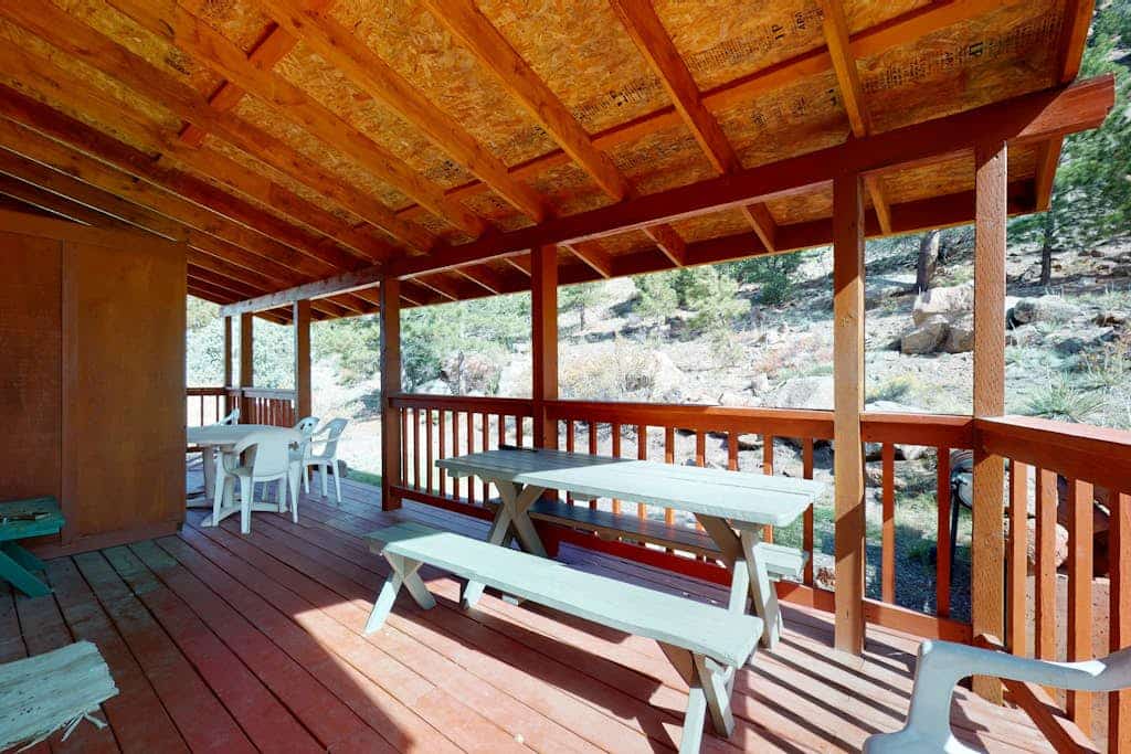 Charming rural cabin w/ mountain views, sauna, and deck - close to Rio Grande