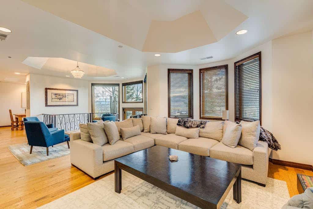Atriums 28 Spacious Mountain Townhouse w/Private Sauna & Hot Tub