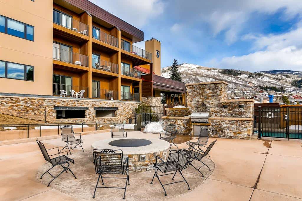 Mountainside chalet next to Steamboat Ski Resort w/ shared pool & hot tub