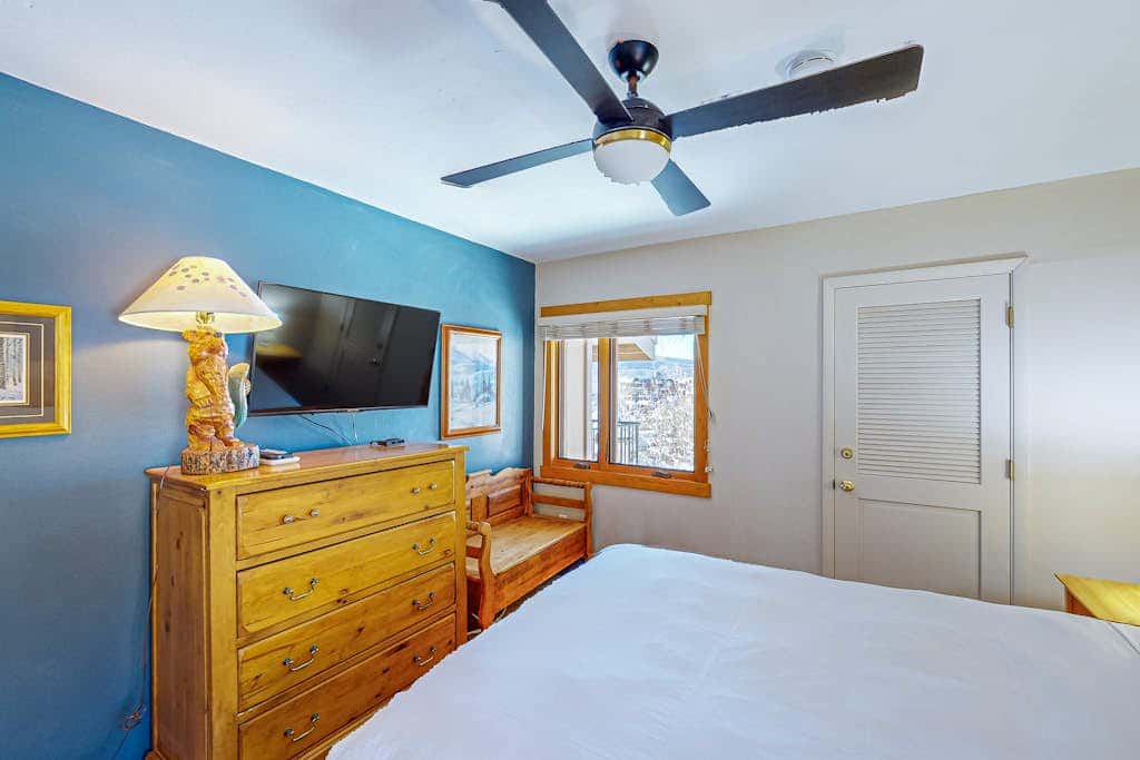 Ski Inn 333