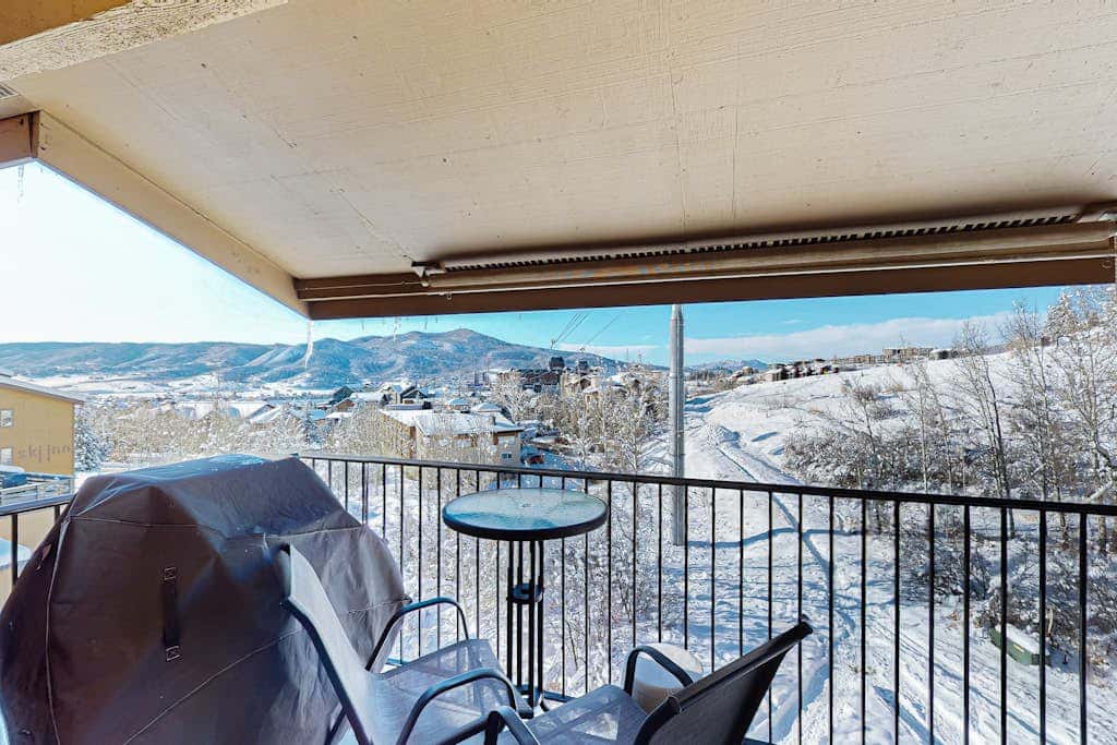 Ski Inn 333